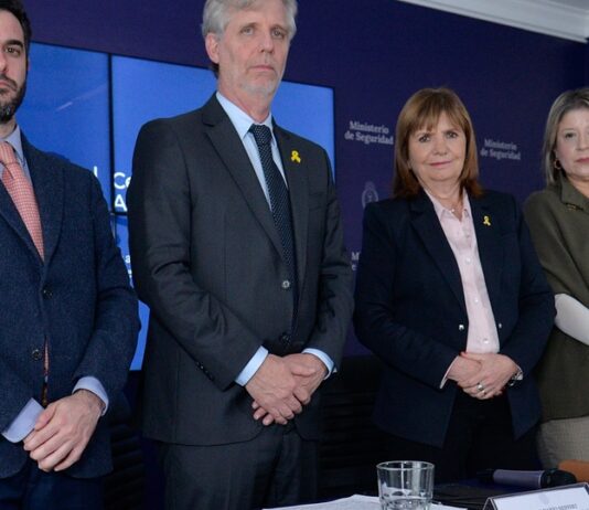 Patricia Bullrich y la SIDE con juguete nuevo: crean un centro antiterrorista | Lo conformó Milei por decreto