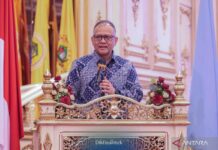 El Ministerio de Educación y Tecnología está equipando a los futuros líderes de la nación a través del FLC 2025