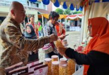 El empoderamiento de la BRI alienta la mejora del negocio de pastelería ‘Bakulis’, convirtiéndose en una fuente de impulso económico para los residentes locales