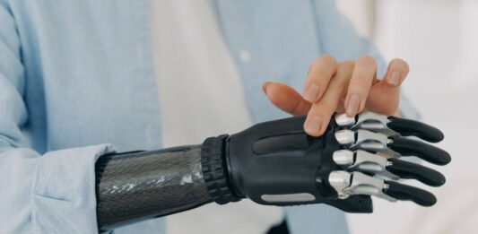 Avance crucial en prótesis: científicos leen señales nerviosas para un control biónico intuitivo