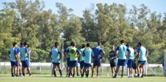 Atlético se prepara para el viernes con novedades