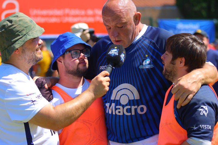 Con Pumpas, también suma minutos de juego los domingos.