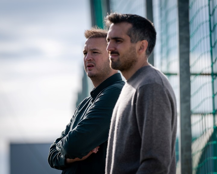 La dupla cordobesa que gerencia el ZTE, la sorpresa en el fútbol de Hungría. Foto: Gentileza ZTE